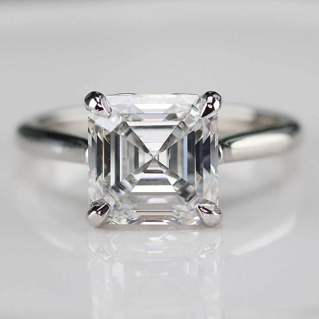 MANOR ROYAL: The Victoria -4.43ct Asscher cut lab grown diamond ring in platinum