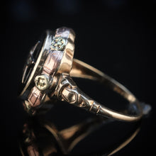 Load image into Gallery viewer, Vintage onyx ring with eastern star motif in tri color gold from Manor Jewels.