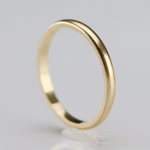 14k yellow gold classic plain band