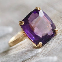 Load image into Gallery viewer, Large Amethyst cushion ring in 14k yellow gold