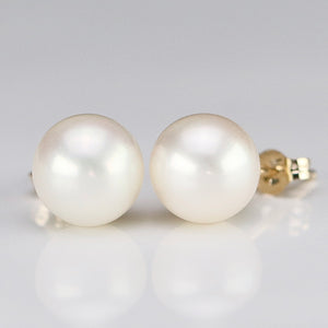 RESERVED: Classic 10mm pearl studs in 14k yellow gold