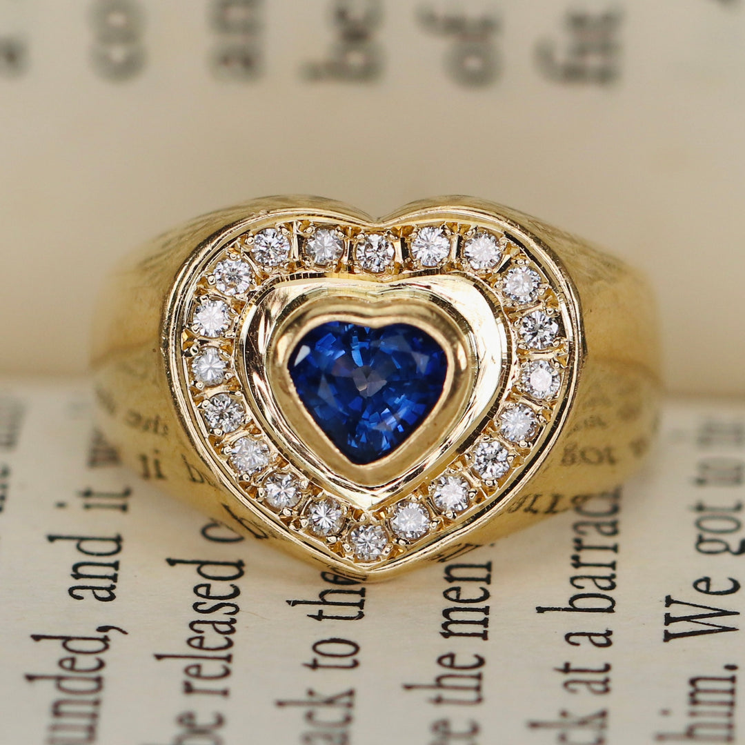 Estate Sapphire and diamond ring in 18k yellow gold