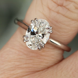 MANOR ROYAL:  The Ophelia - 1.92ct lab grown oval diamond ring in 14k white gold D/VVS2