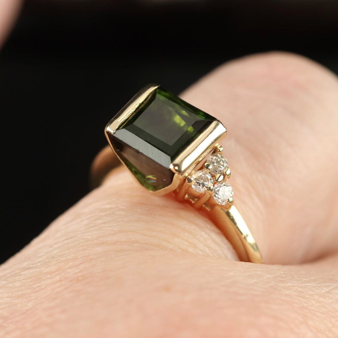 Funky Estate green tourmaline and diamond ring in 14k yellow gold