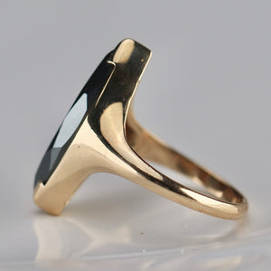 Vintage hematite navette ring in yellow gold