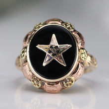 Load image into Gallery viewer, Vintage yellow gold eastern star onyx ring