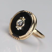 Load image into Gallery viewer, Vintage oval onyx and diamond ring in yellow gold