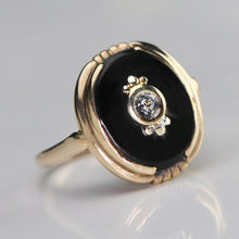 Load image into Gallery viewer, Vintage oval onyx and diamond ring in yellow gold