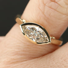 Load image into Gallery viewer, MANOR ROYAL: The Persephone - 1.60ct E/VVS2 Marquise lab grown diamond ring