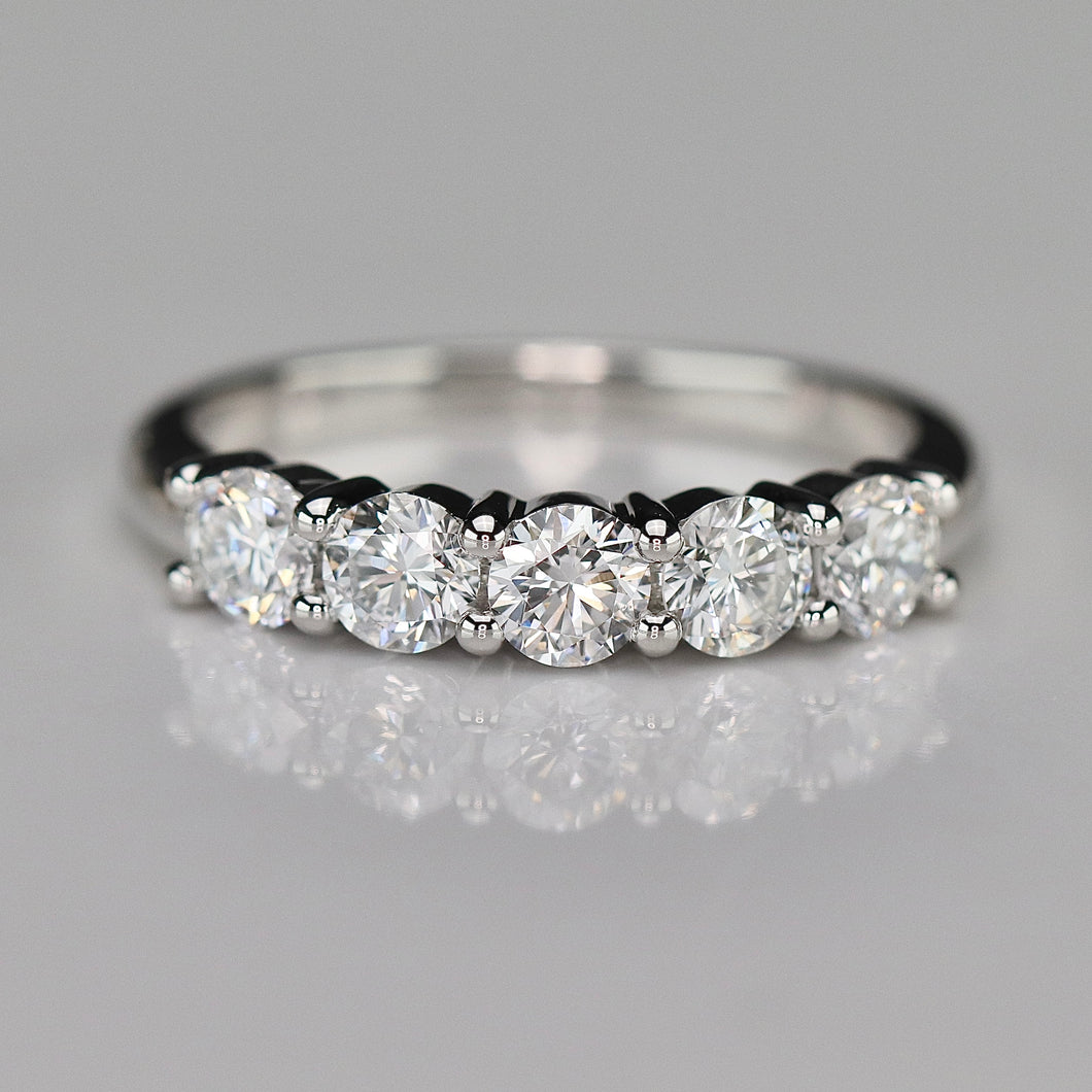 Lab grown 1ctw 5 stone diamond band ring in 14k white gold