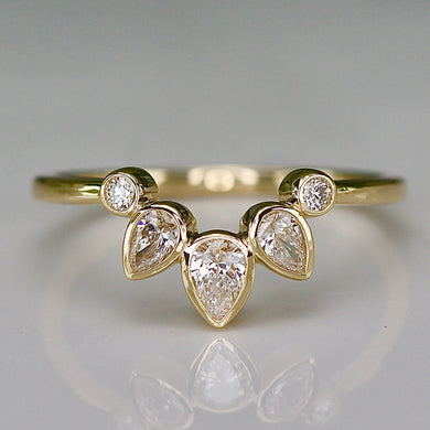 Pear shaped lab grown diamond chevron in 14k yellow gold