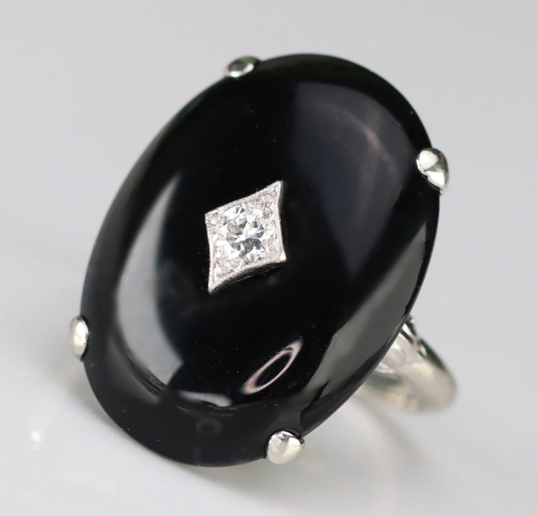 Vintage large Onyx cabochon & diamond ring in 14k white gold