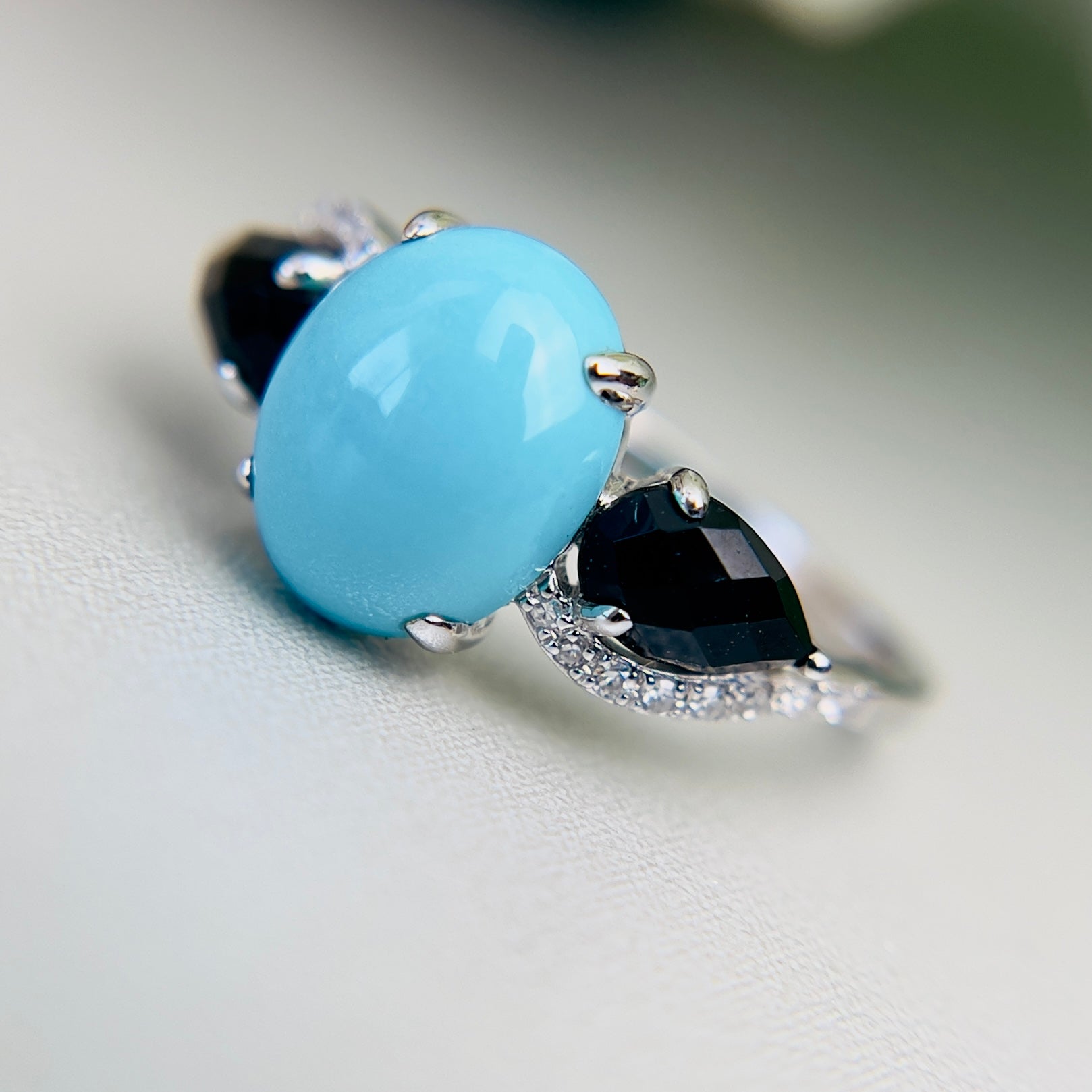 Georland diamonds, onyx, turquoise and gold ring