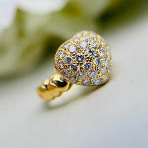 Diamond heart ring in 18k yellow gold from Manor Jewels