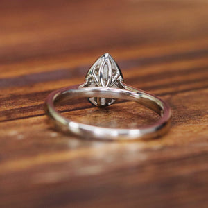 SPECIAL: Pear shape diamond cluster ring in 14k white gold