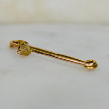 Load image into Gallery viewer, SALE!!  Vintage fox head pin in yellow gold