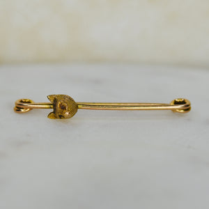 SALE!!  Vintage fox head pin in yellow gold