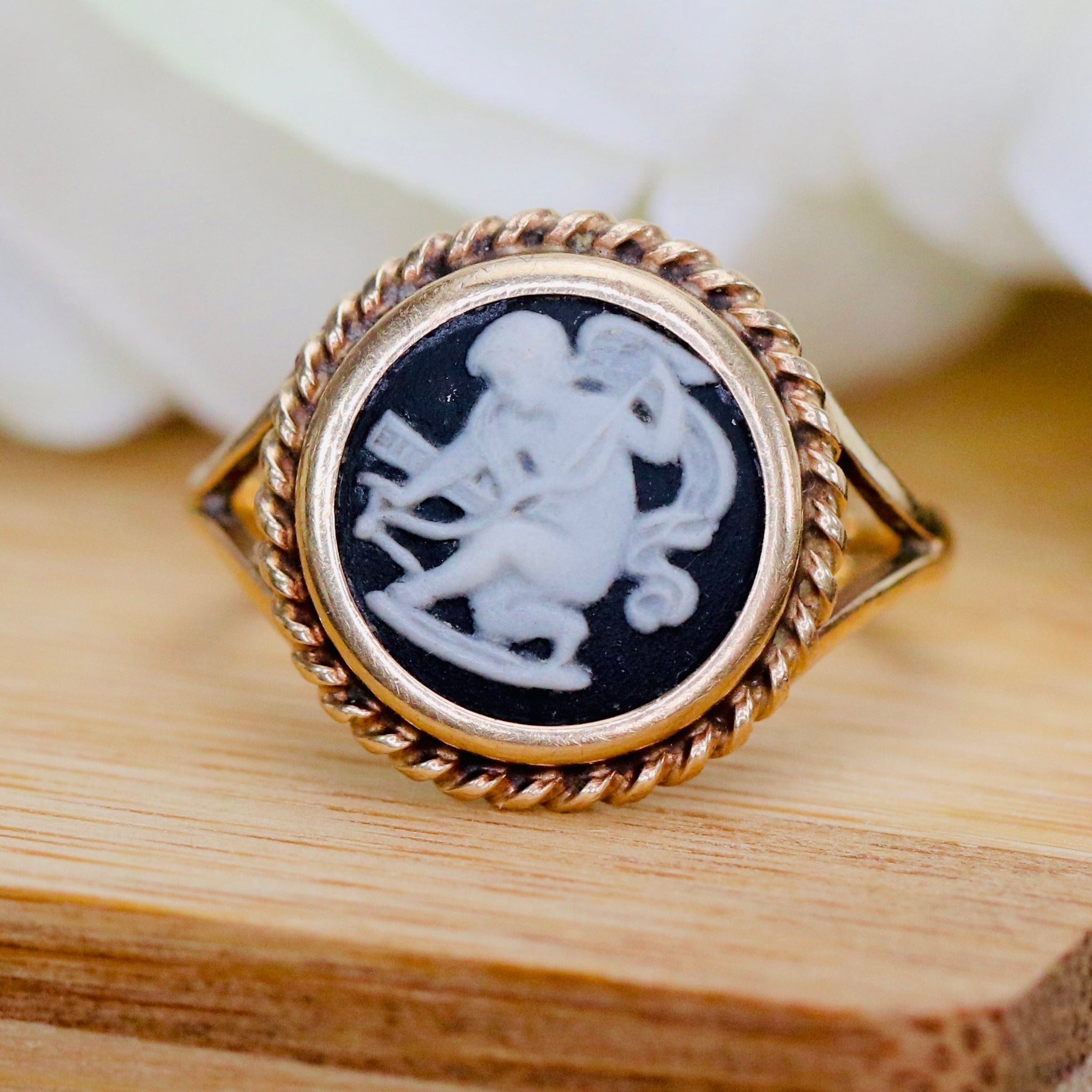 Wedgwood deals cameo ring